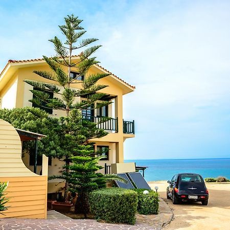 Villa Corali Karfás Esterno foto